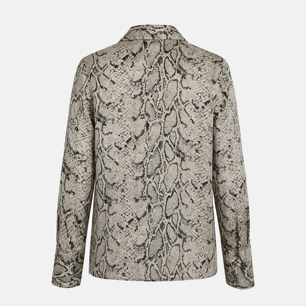 Super Flea Market+Equipment+snake print blouse +Gisele Bundchen2